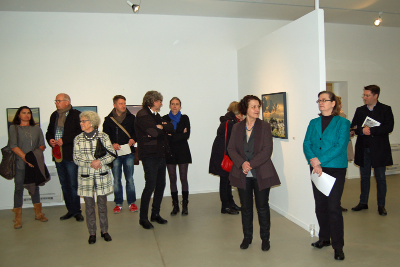 Kunststation Kleinsassen_Ausstellung Übersichten, Halle 1, Eröffnung